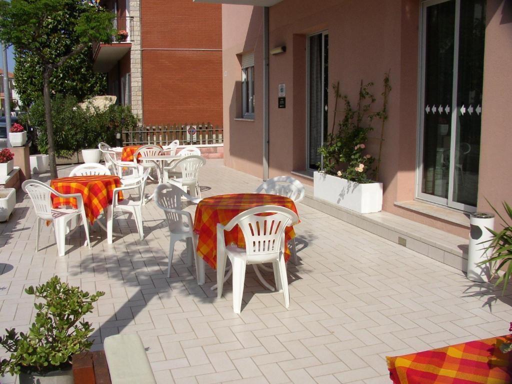 Ivette Hotel *