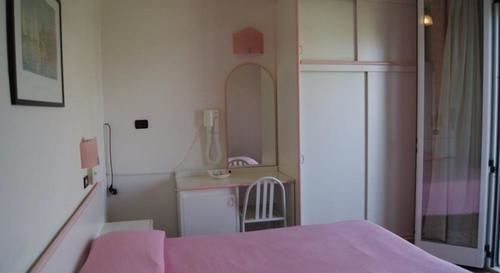 Rosy Hotel Rimini