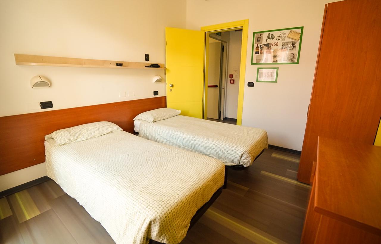 Hotel Morfeo - Young People