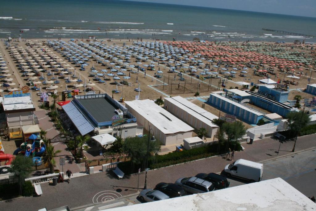 Ave 2* Rimini