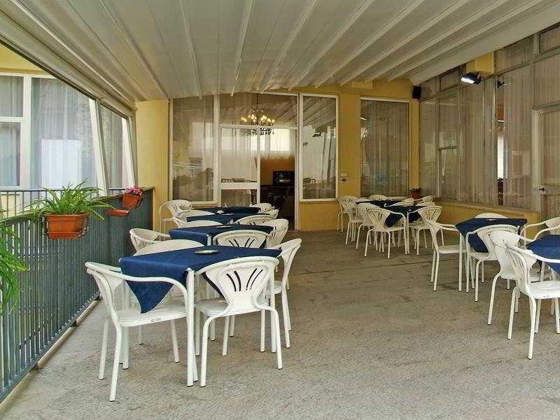 Hotel Corona Hotel 3*