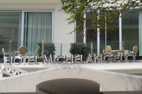 Michelangelo Hotel 3*