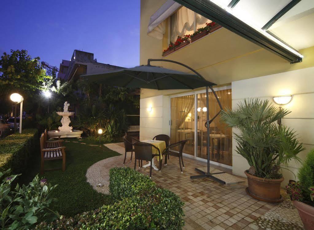 Houston Hotel Rimini