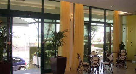 Colombo Hotel 3*