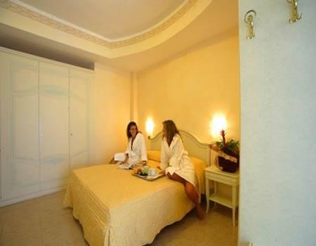 Gaston Hotel 4*