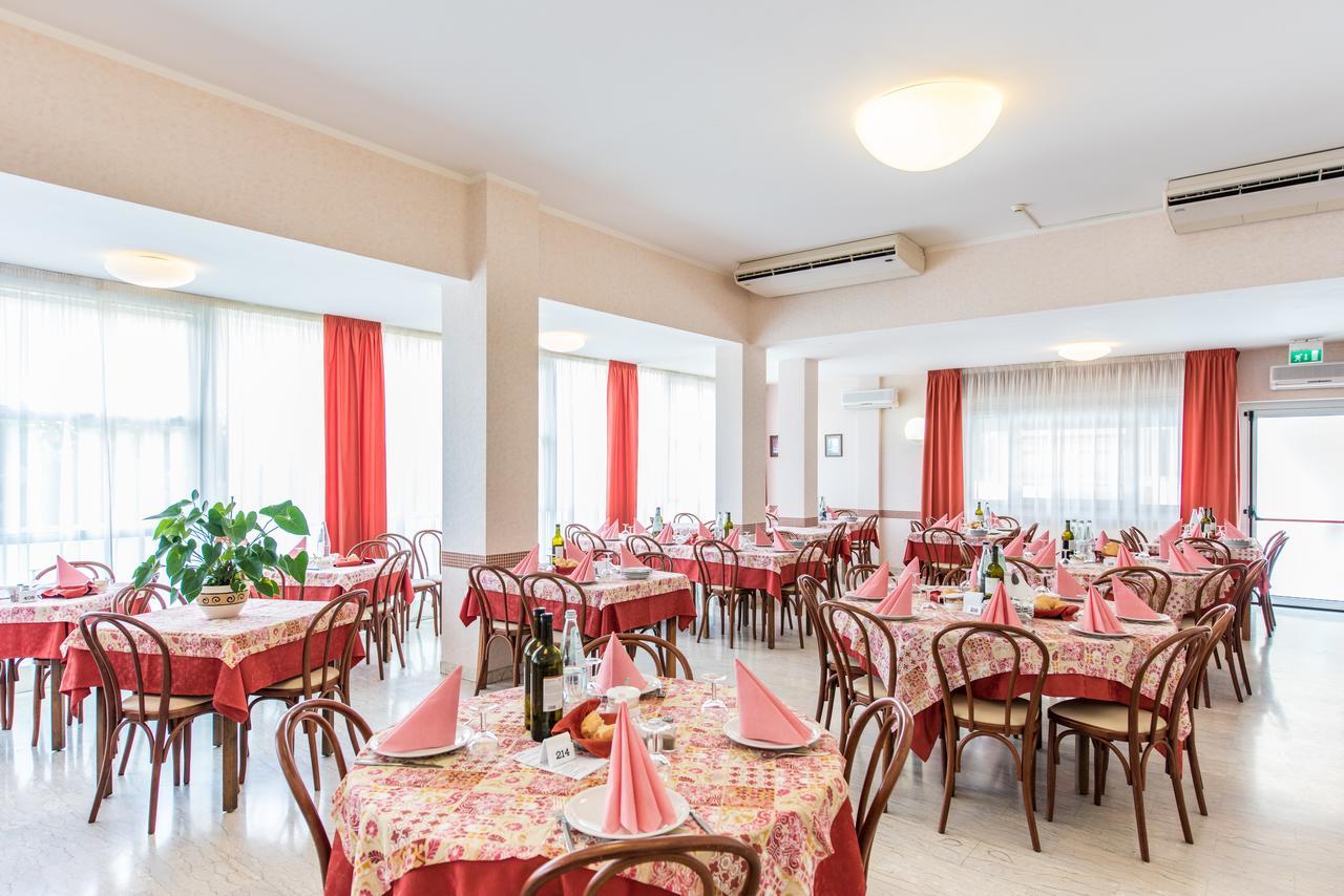Seven Hotel