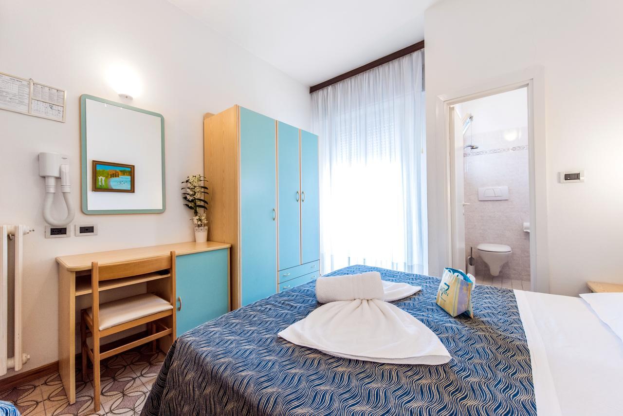 Hotel Seven 3*