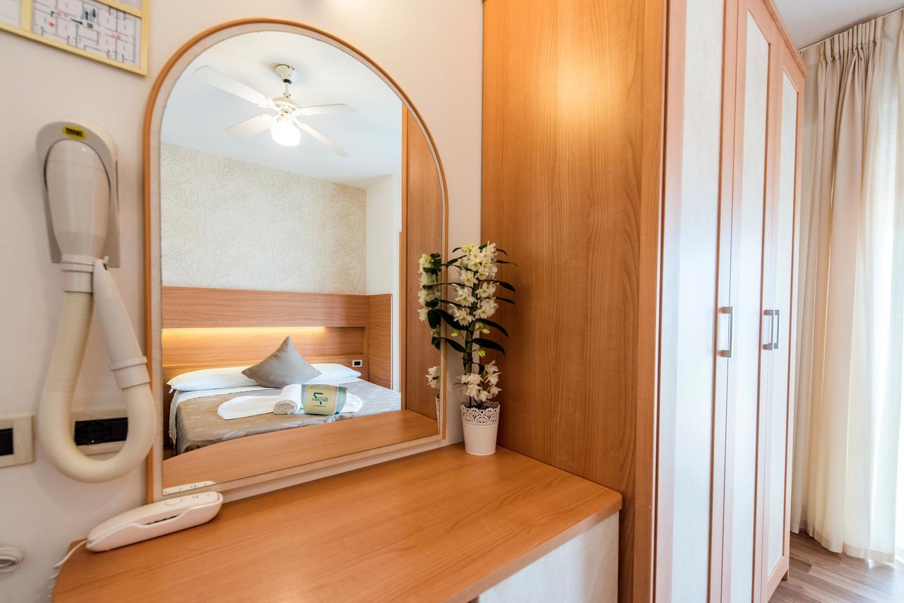 Hotel Seven 3*