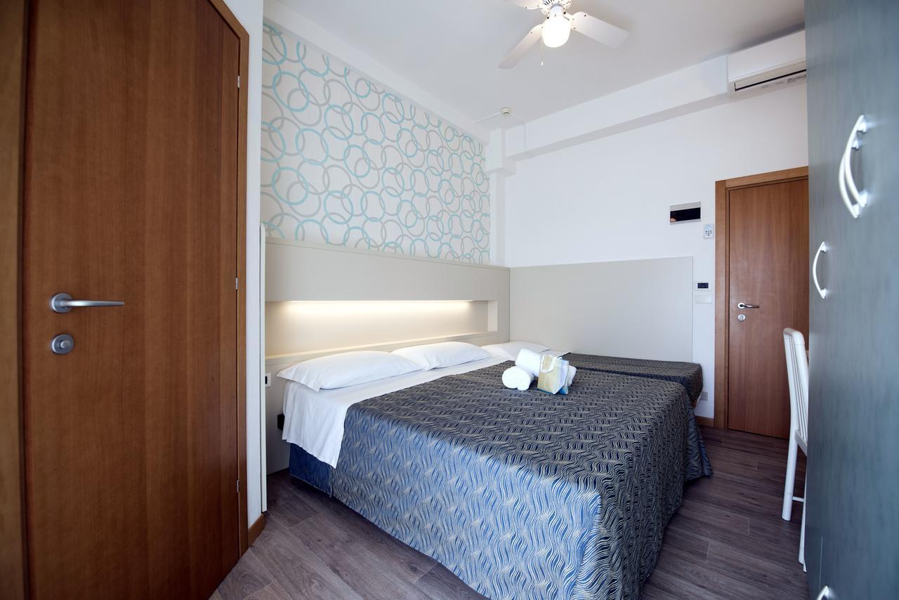 Hotel Seven 3*