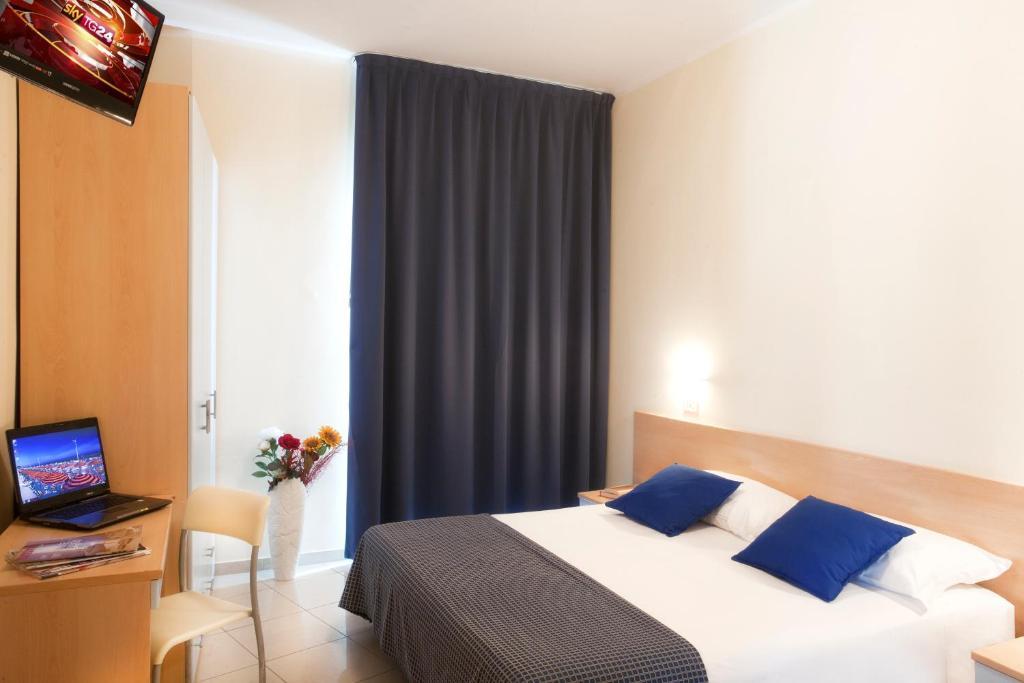 Fantasy Hotel 3*