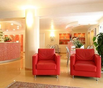 Hotel Bahama