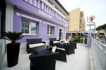 Le Viole Aparthotel