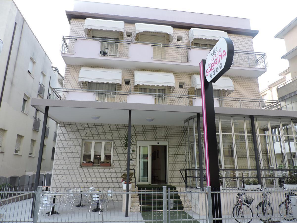 Sabrina Hotel