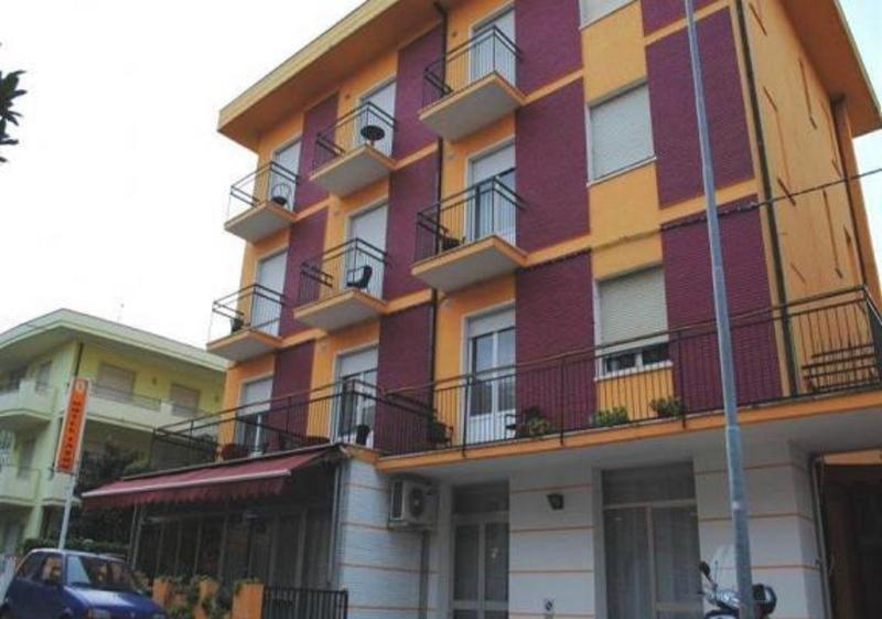 Saxon 3* Rimini