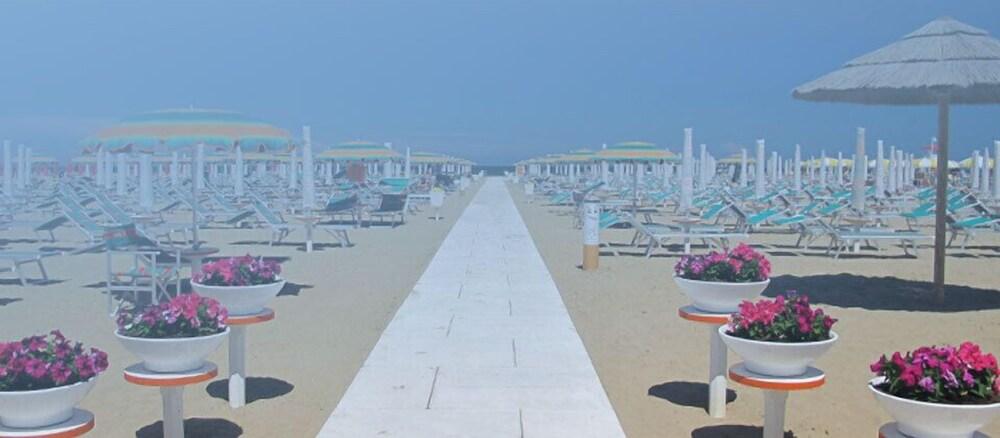 Hotel Grappoli *