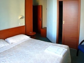 Hotel Blue Moon 3*