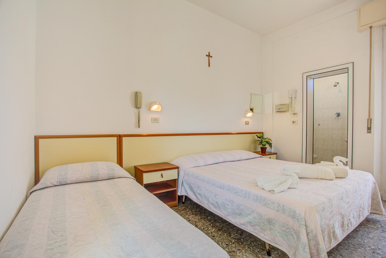 Hotel Diamante 5 Minuti Dalla Fiera Di Rimini