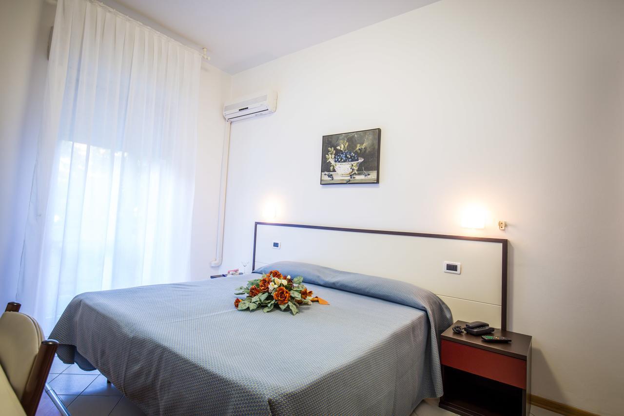 Hotel Caraibi 3*