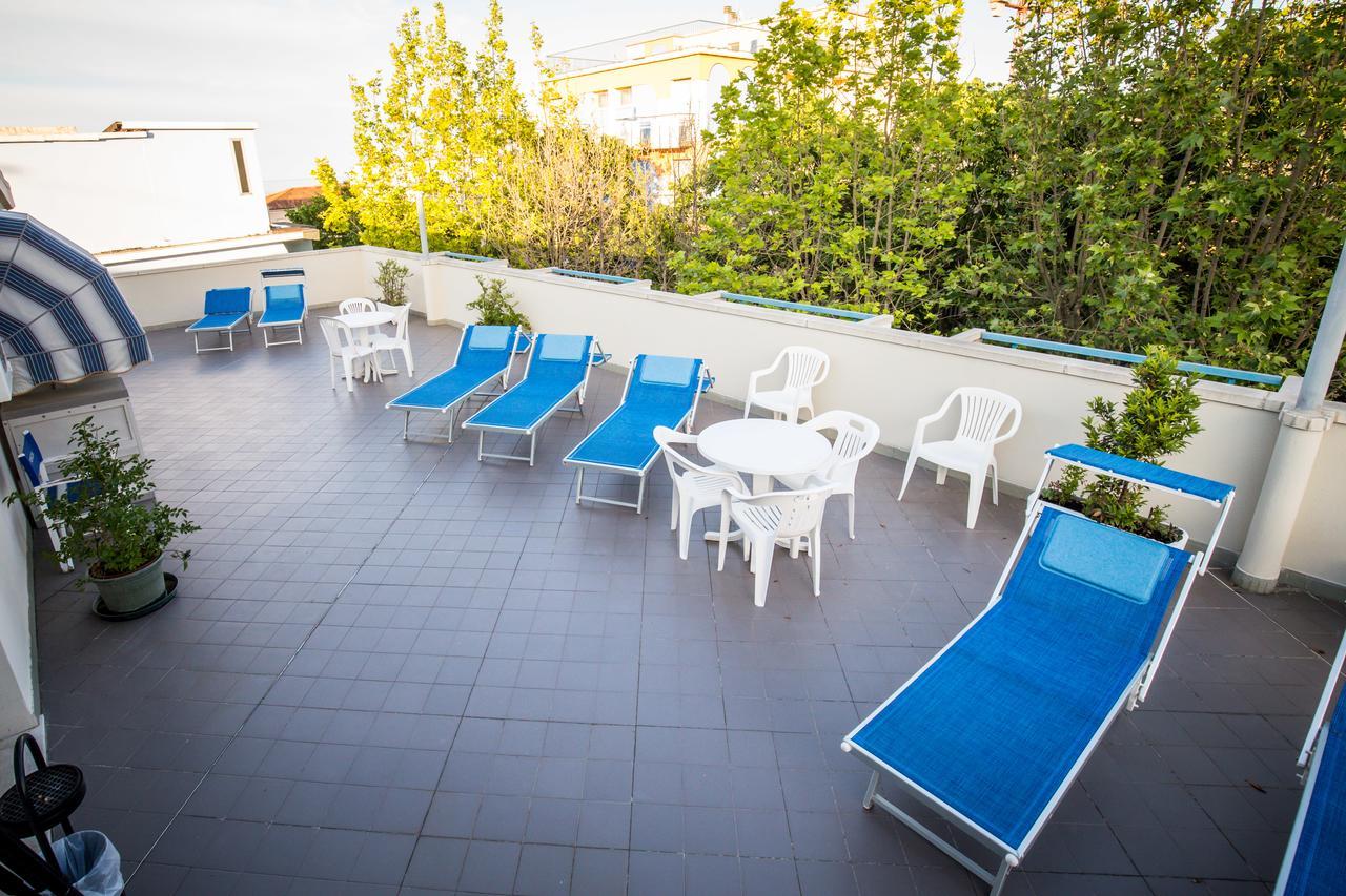 Caraibi Hotel 3*