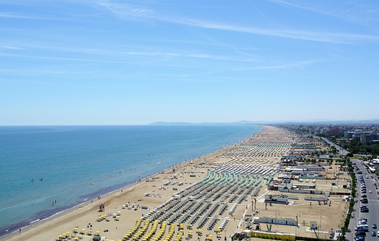 Zeus Rimini