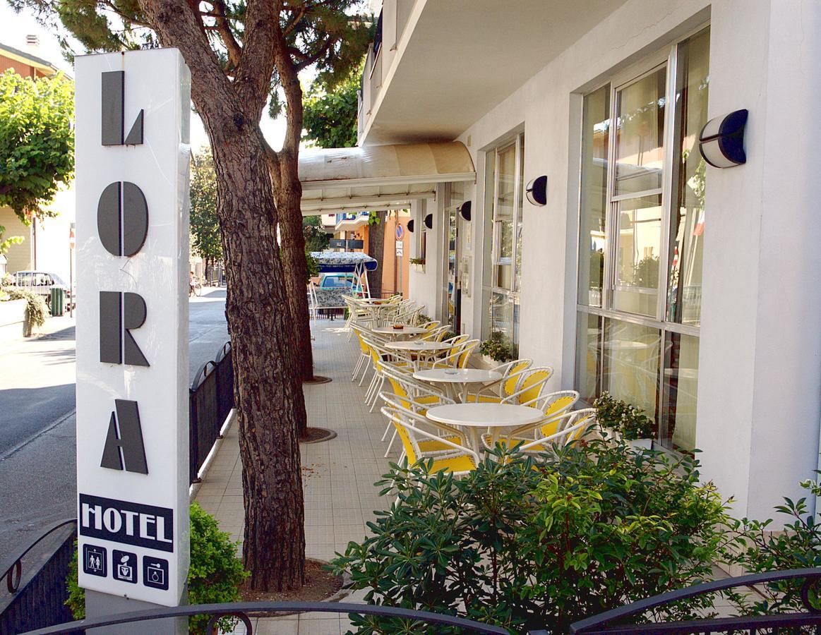 Lora 2* Rimini