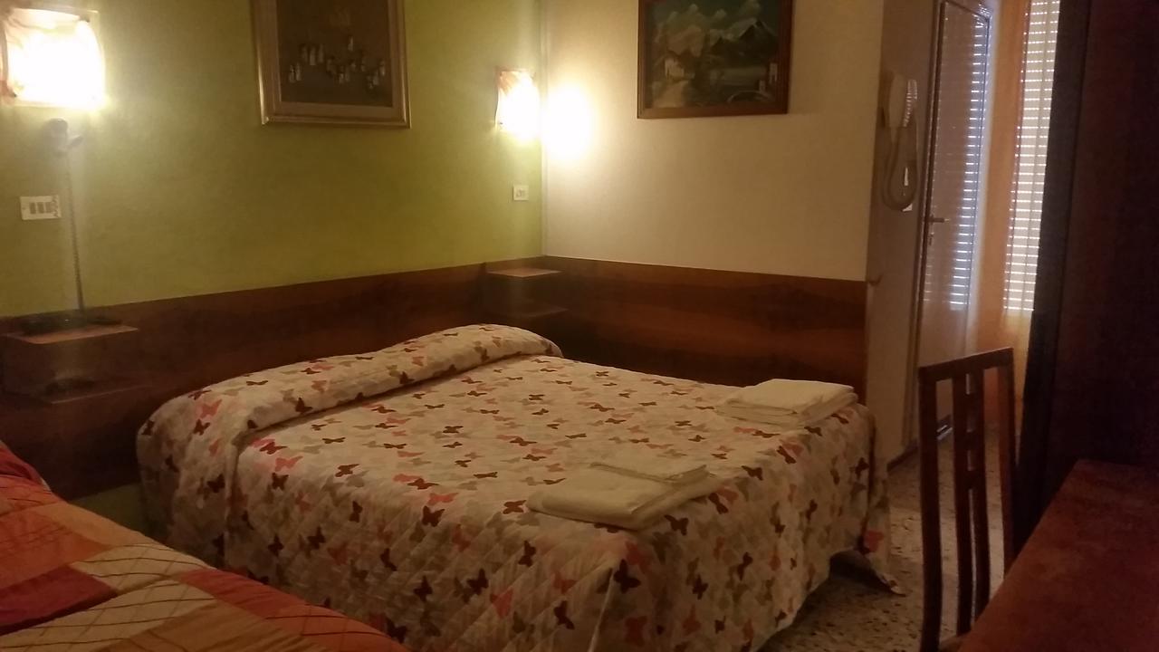 Pecci Hotel 3*