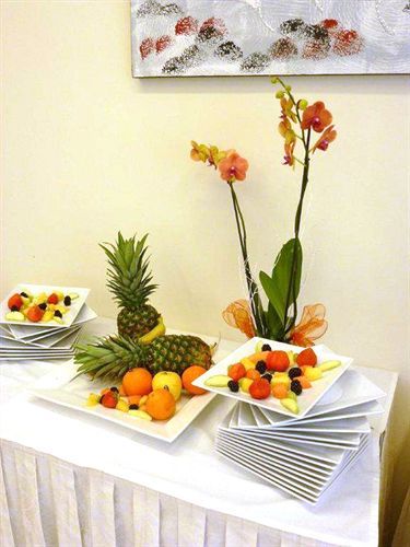 Marina Bay Hotel 3*