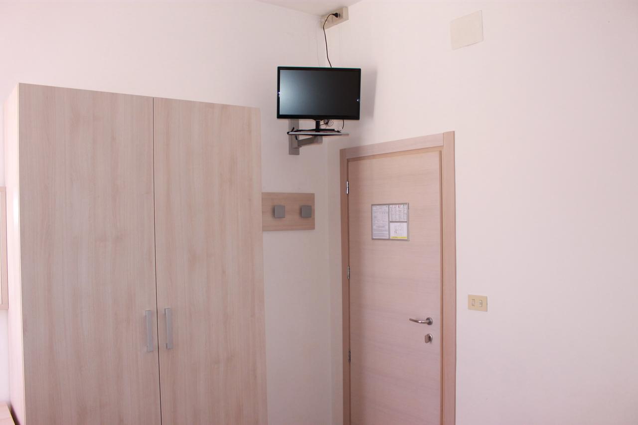 Hotel Susanna 2*