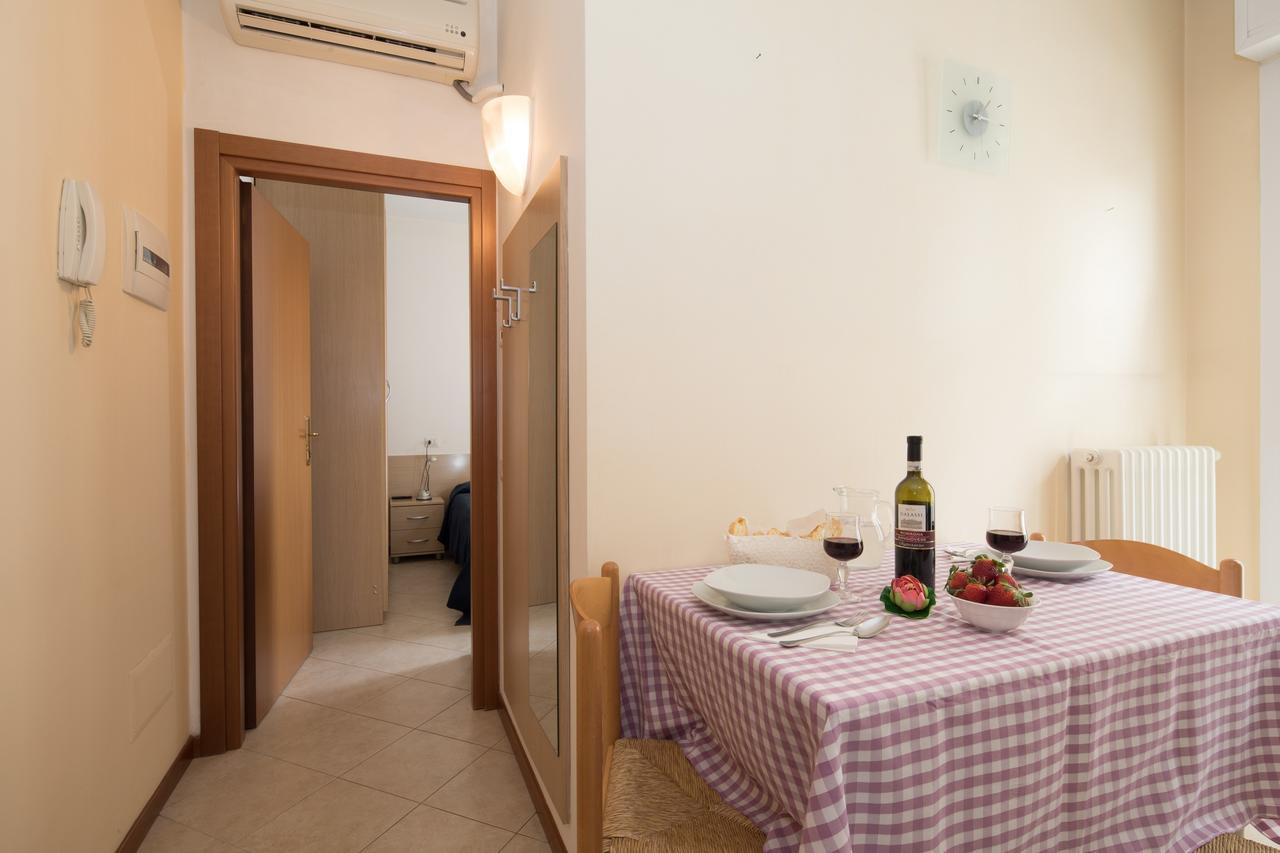 Uno Studio&suites 2*