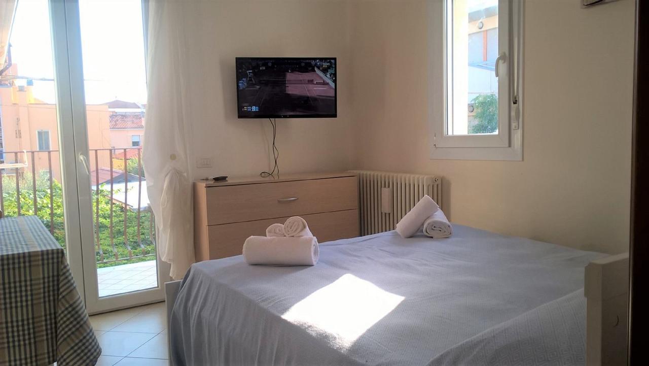Uno Studio&suites 2*