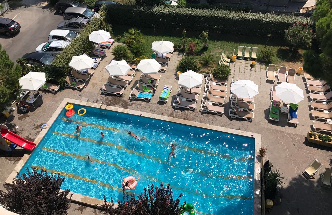 Hotel Lotus & Rimini