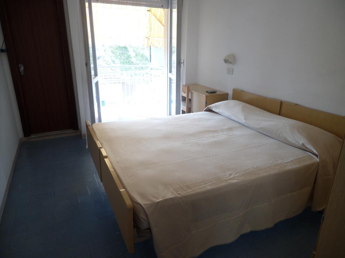 Savini Hotel 2*