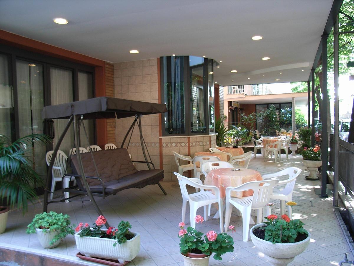Eureka Hotel 3*