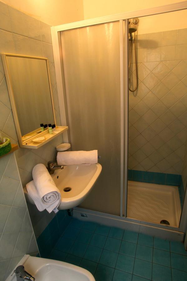 Eureka Hotel 3*