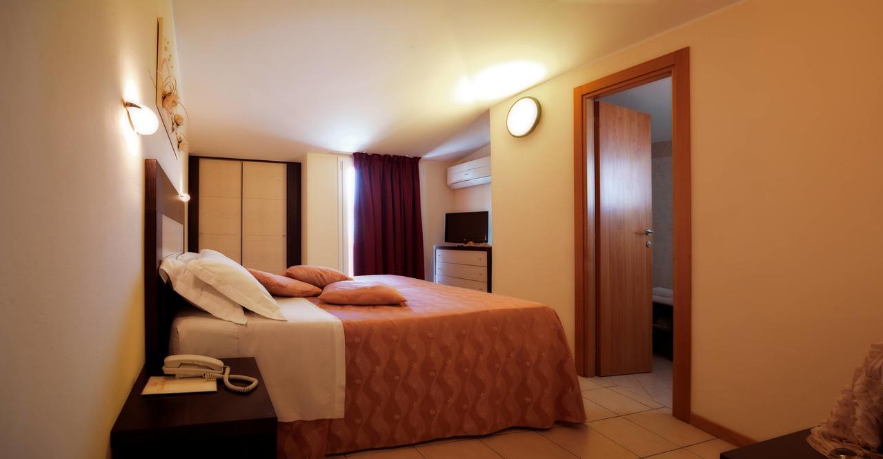 Hotel Ombretta Mare Rimini