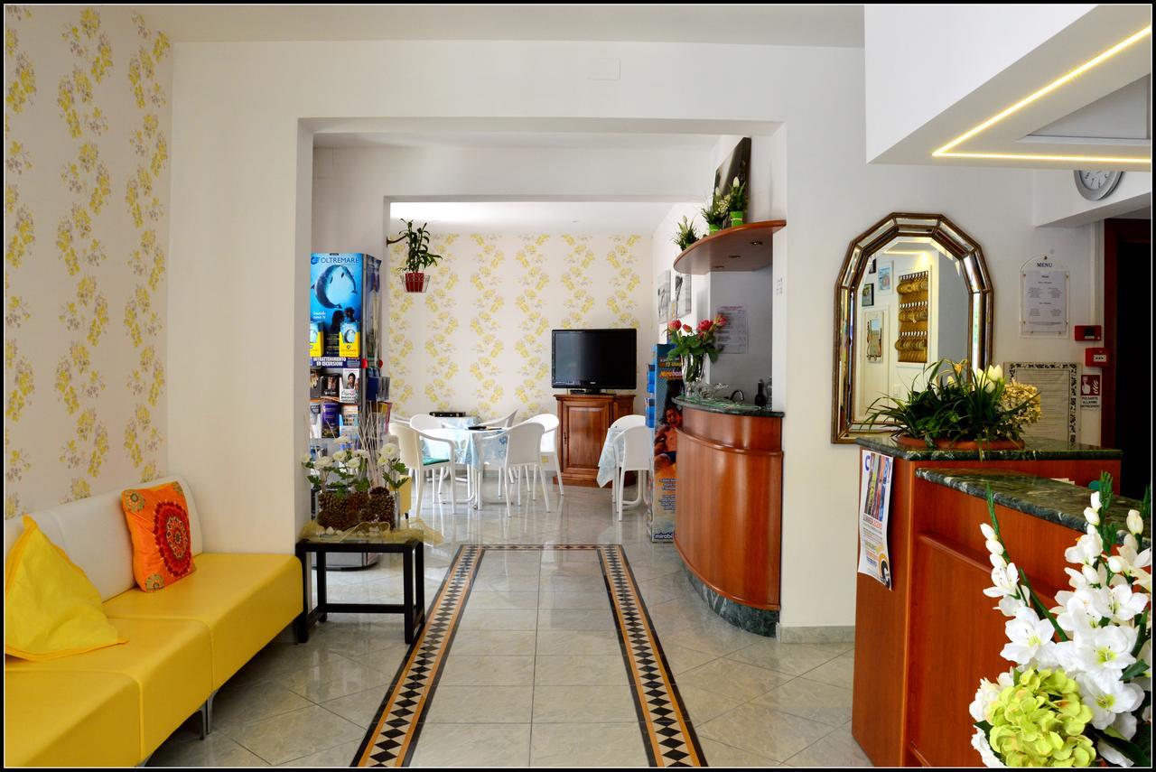 Luana Hotel Rimini