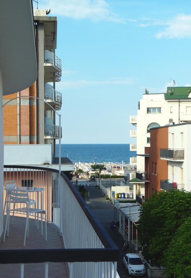 Luana Hotel