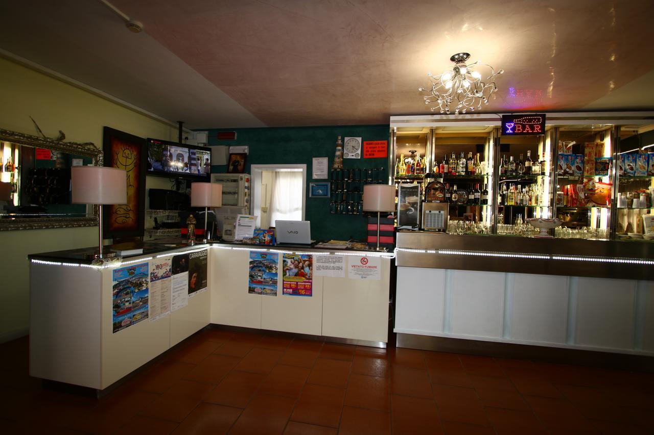 Emanuela Hotel