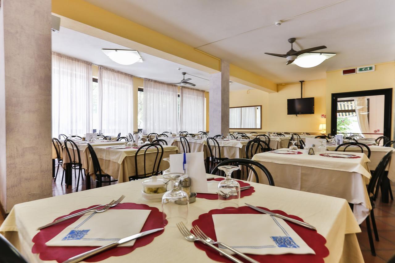Avana Mare 3* Rimini