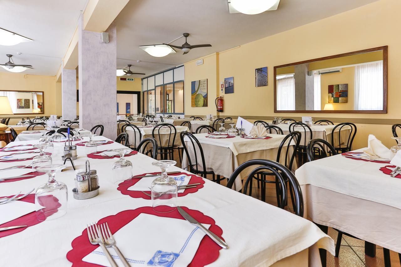 Hotel Avana Mare 3*