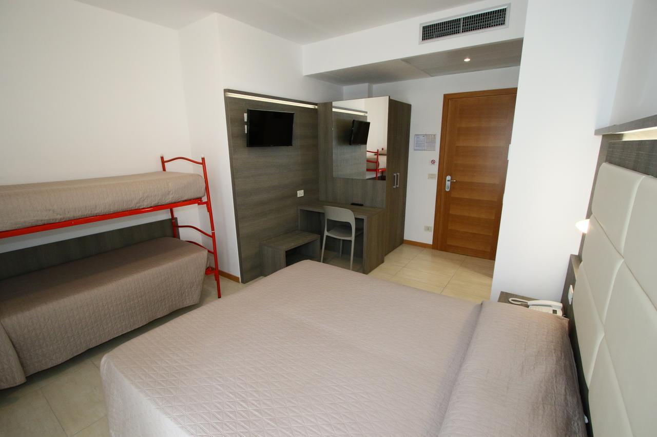 Hotel Boom