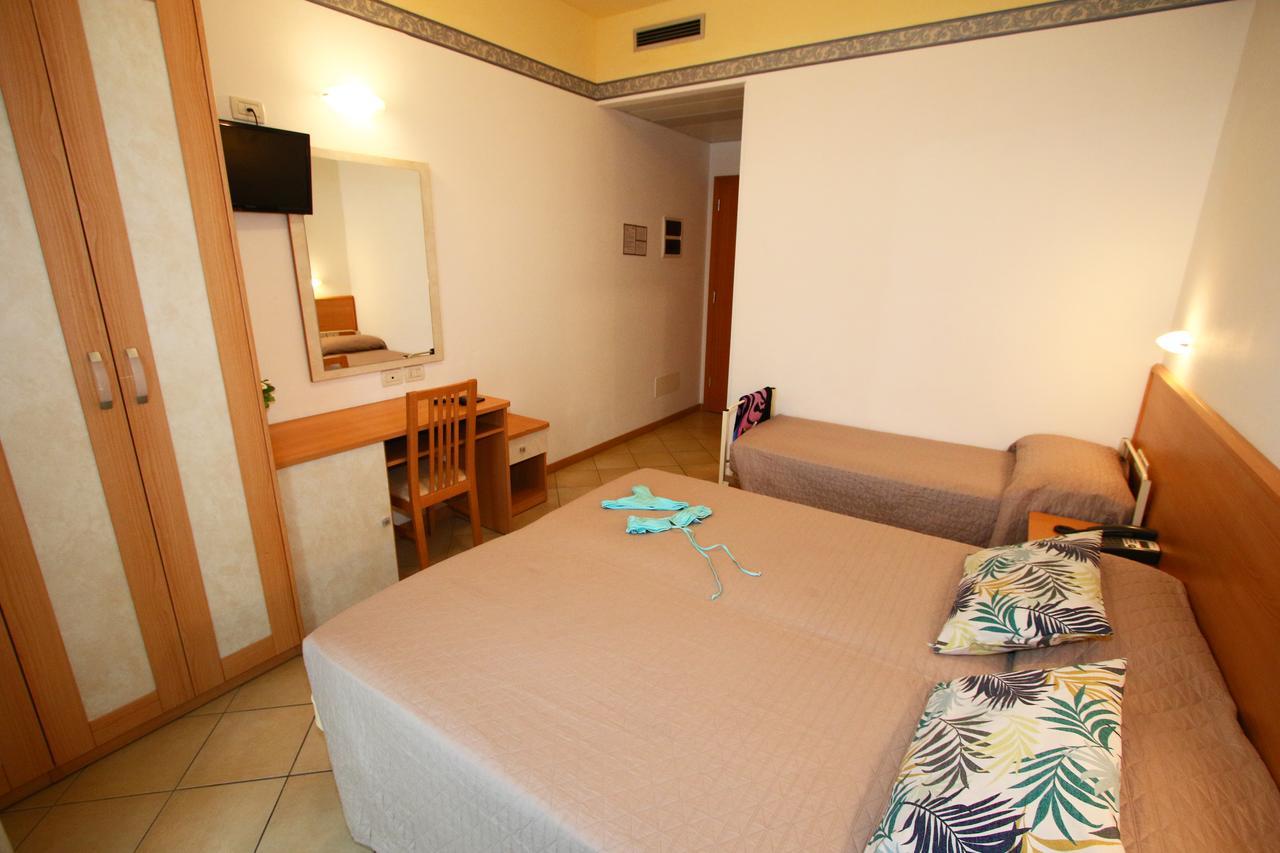 Hotel Boom