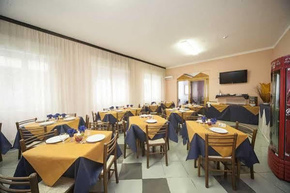 Eliseo Hotel 2*
