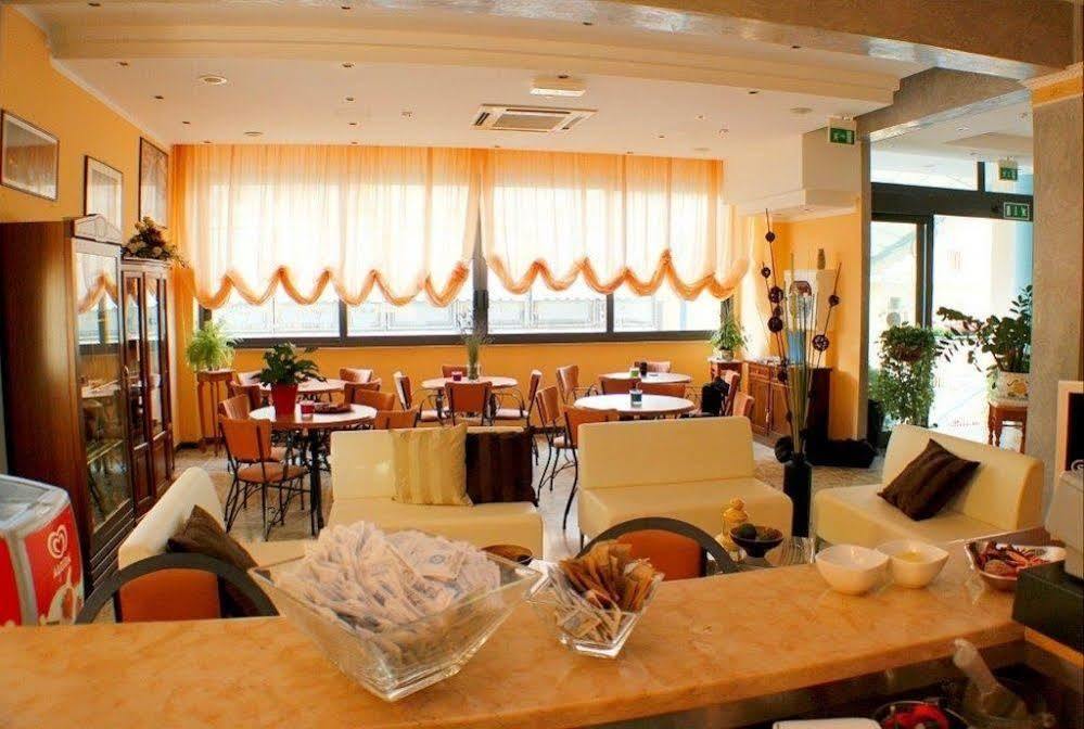 Jasmine 3* Rimini