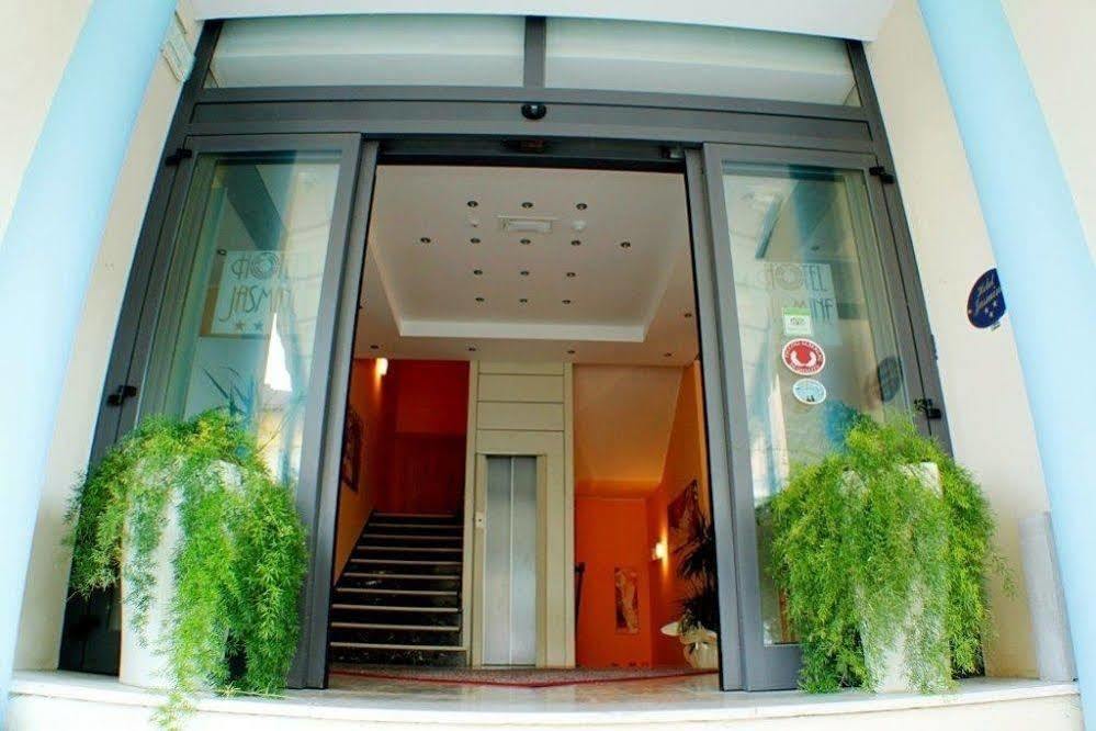 Hotel Jasmine 3*