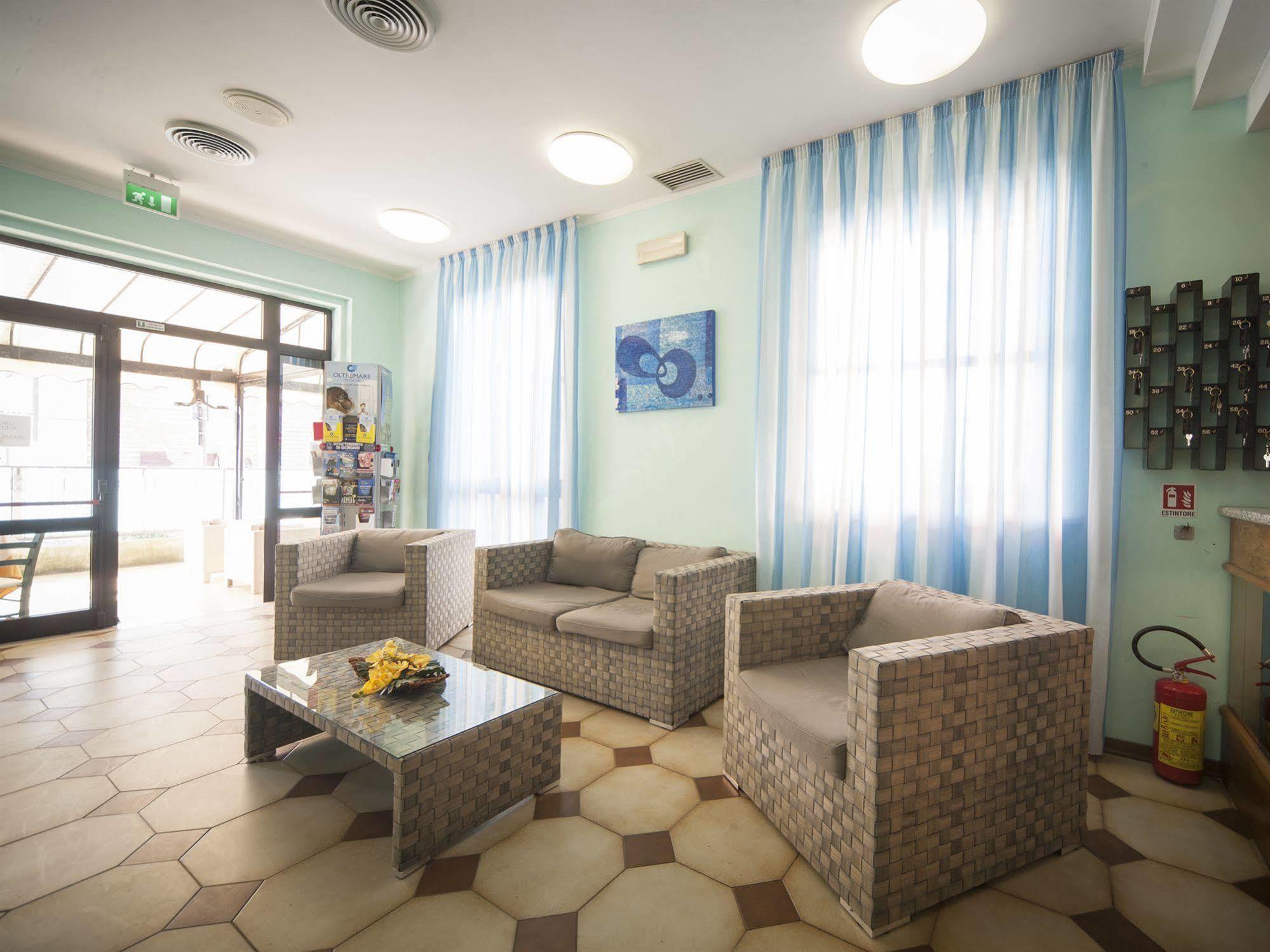 Luna Hotel