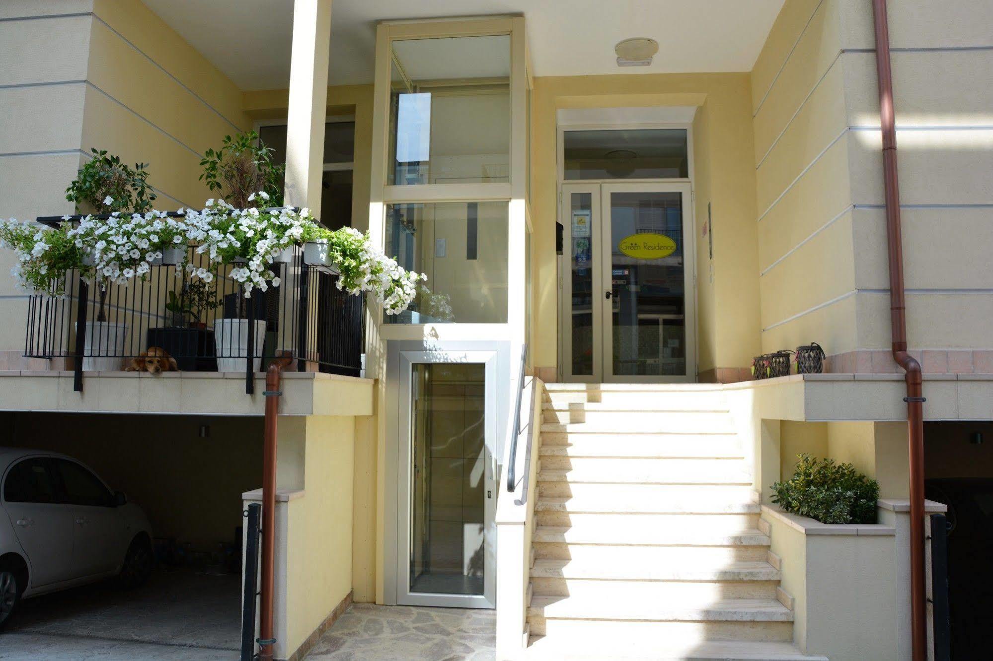 Aparthotel Green