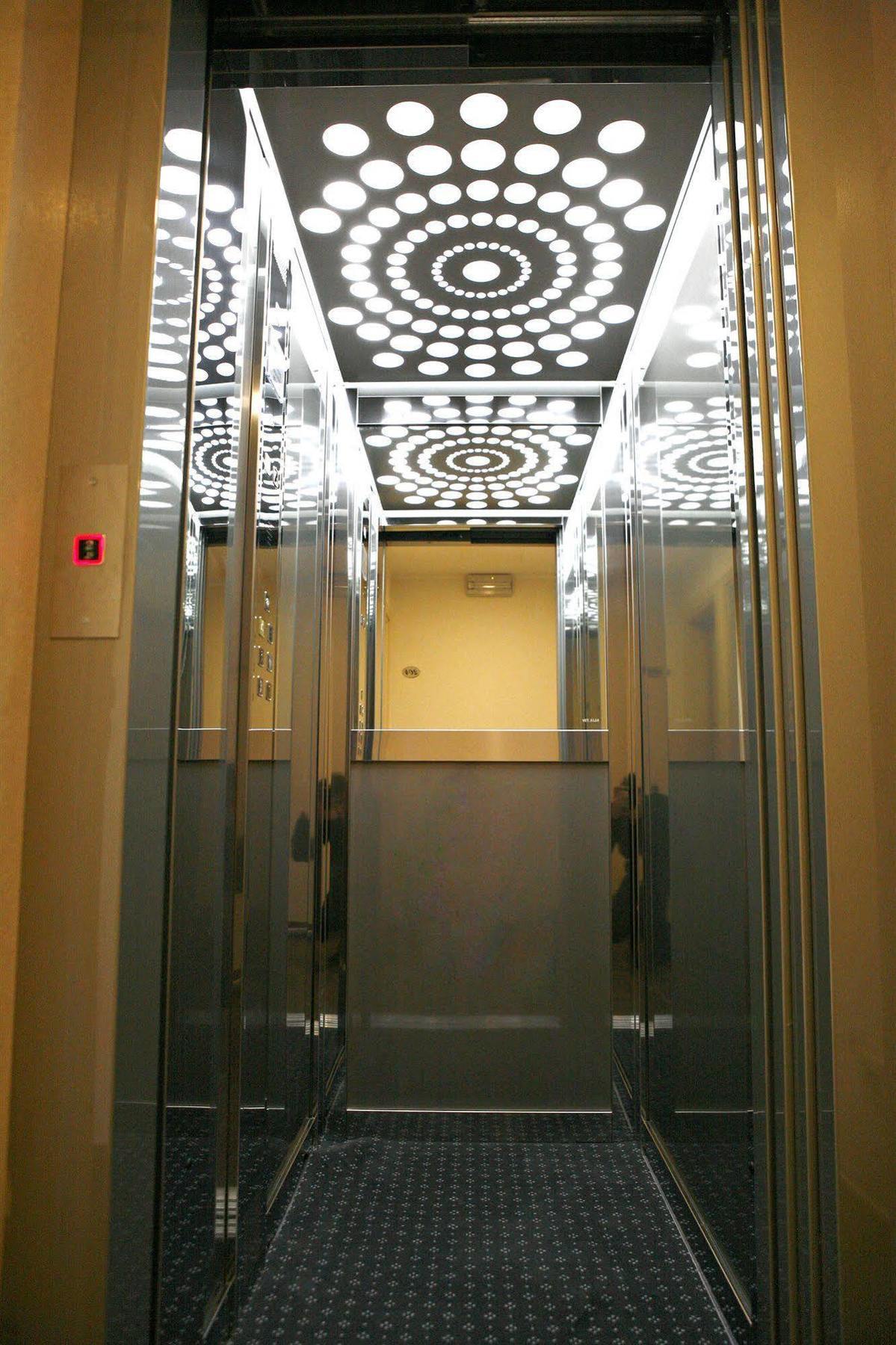 Gimmi Hotel