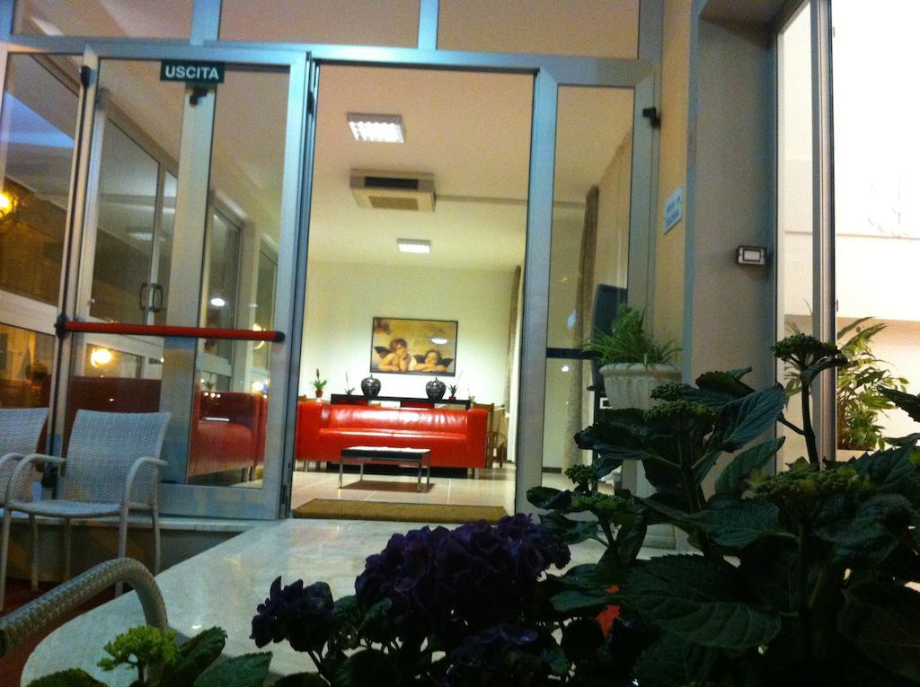 Colonna Hotel 2*