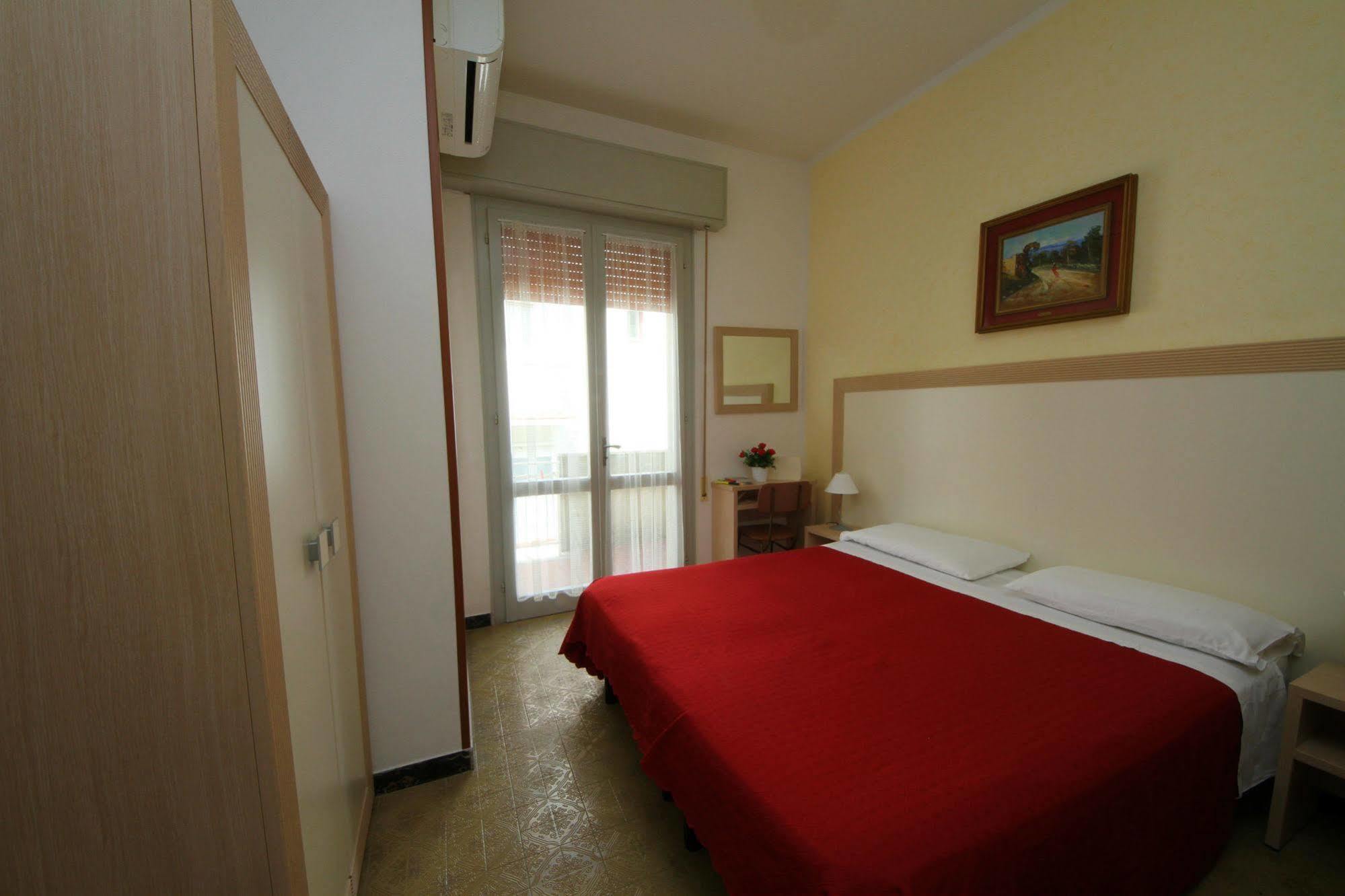 Lauda Frühstückspension Rimini